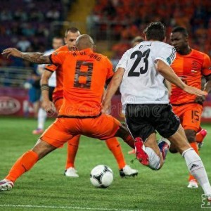 九州体育-包含欧国联小组赛激情四射，各队实力悬殊角逐白热化的词条