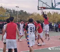 篮球快报：球员间暗中角逐，谁将力压众人？的简单介绍